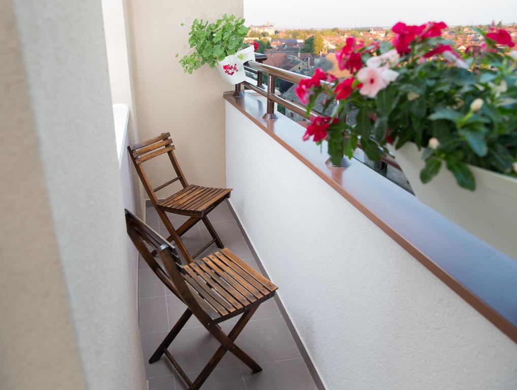 Apartment Koral Ruma Dış mekan fotoğraf